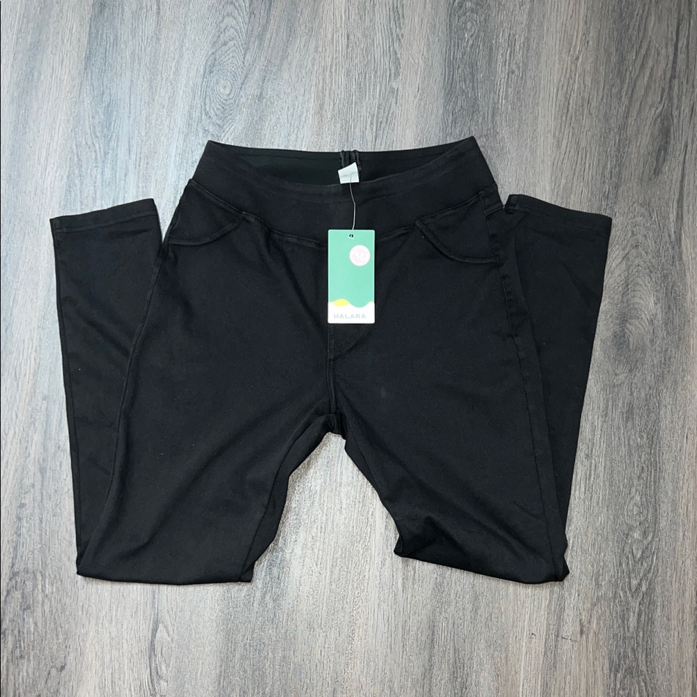 NWT Halara Black Jegging